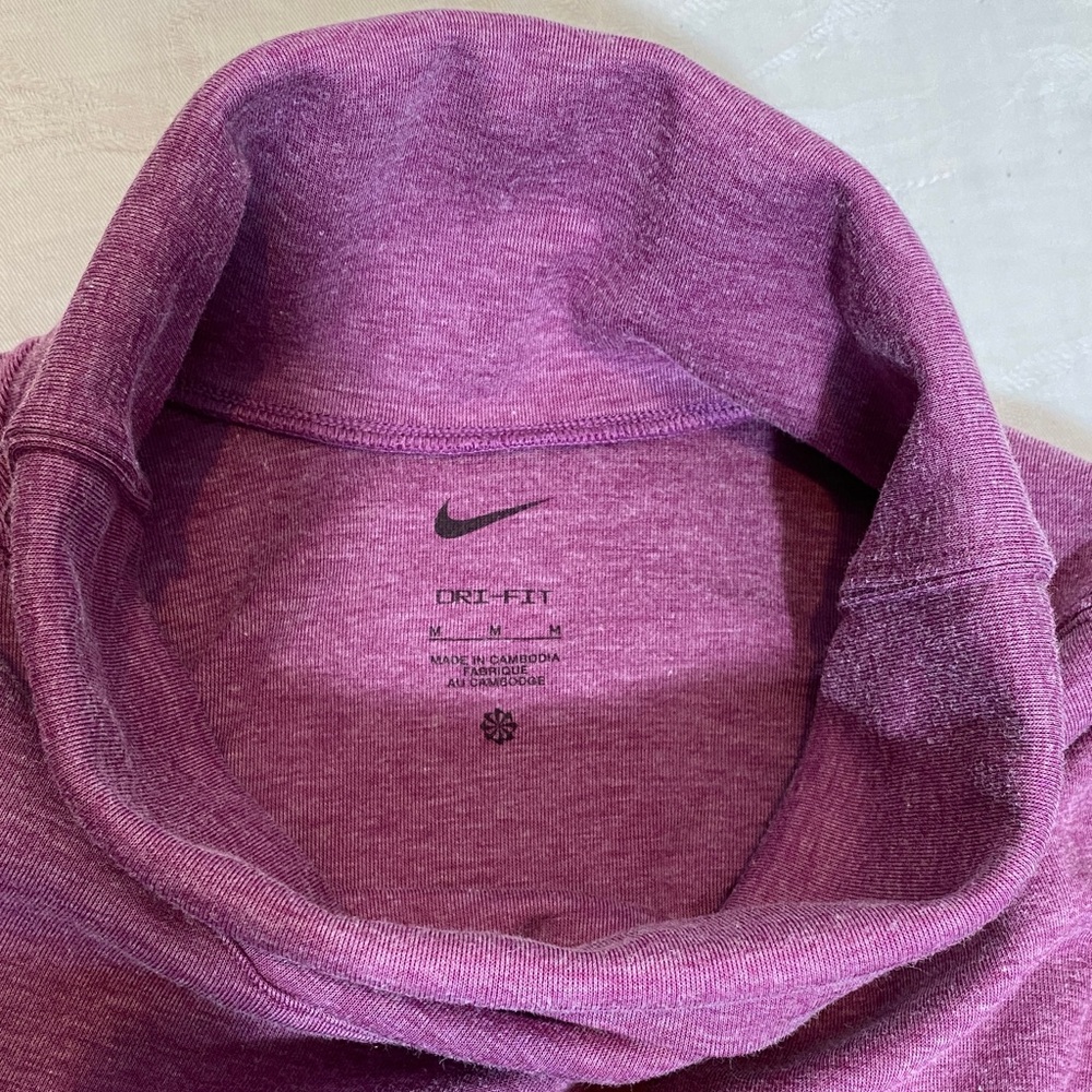Nike Dri-Fit Maternity Reversible Pullover in Violet Heather - women size M - Picture 7 of 12
